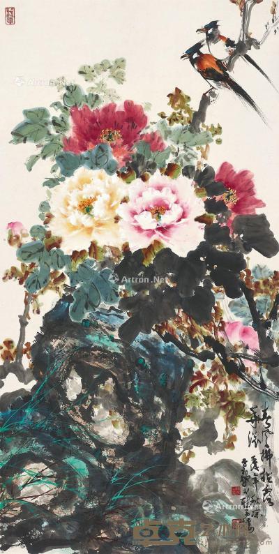  壬戌（1982年）作 春风拂槛露华浓 立轴 设色纸本 135.5×68cm