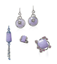  缅甸天然紫罗兰翡翠配钻石戒指、耳环及挂坠珠宝套装