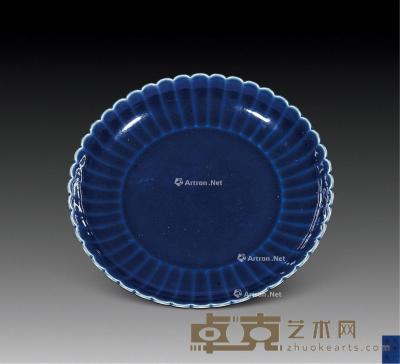  晚清 霁蓝釉菊瓣盘 径18cm