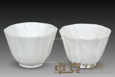  明永乐 甜白瓷福字款花口杯 高3.5cm×2