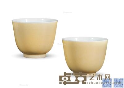清道光 米黄釉杯 (一对) 高6.2cm;直径7.8cm×2