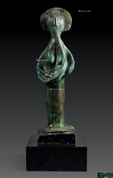  站立的女人 铸铜雕塑