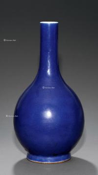  清中期 霁蓝釉锥把瓶