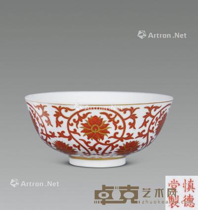  清 矾红描金花卉纹碗 直径14cm