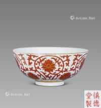  清 矾红描金花卉纹碗