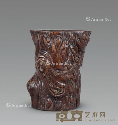  清 沉香干枝梅笔筒 高13.5cm