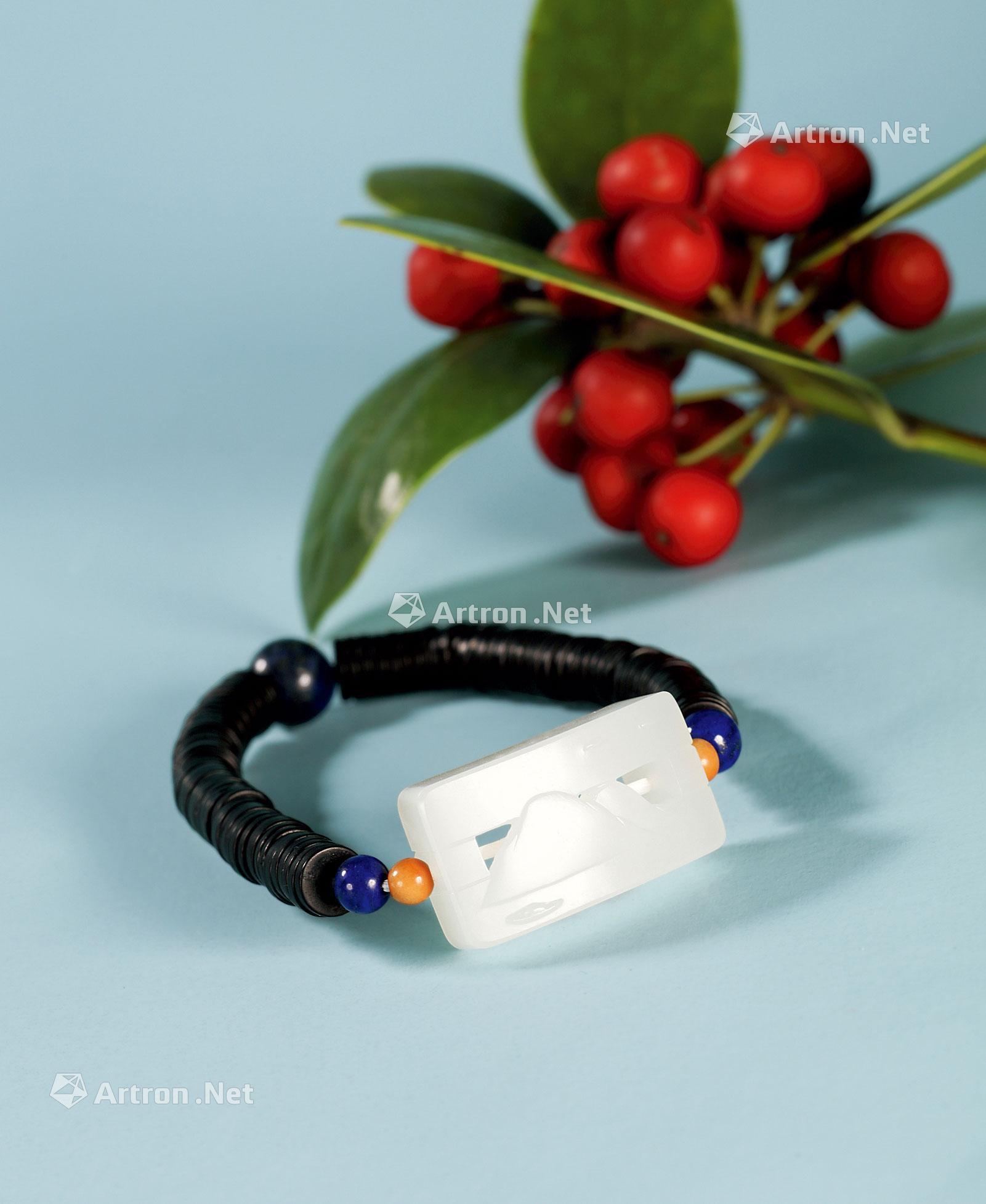 新疆和田玉籽料关公牌