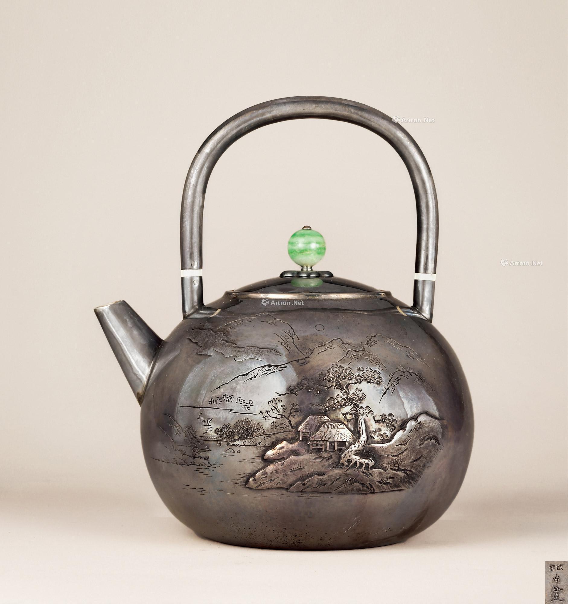 中川净益制山水纹银壶